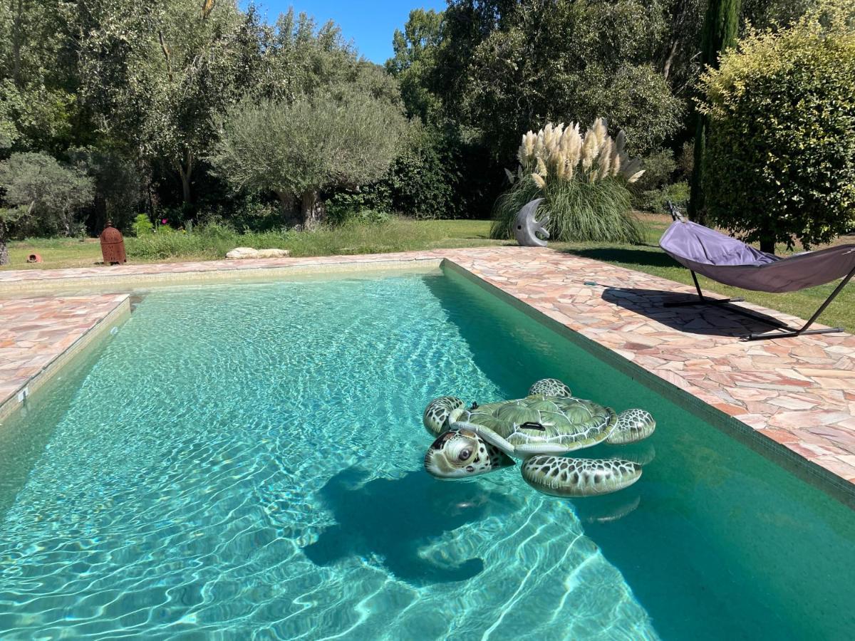 Fuvolea: Provençal Retreat with Heated Pool near Aix-en-Provence Villa Fuveau Exterior photo
